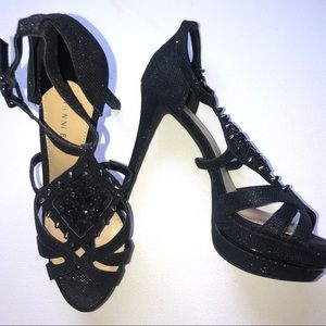 Gianni Bini Pumps